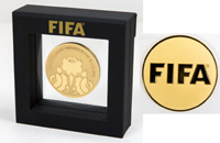 FIFA-Teilnehmermedaille "62nd FIFA Congress Budapest, 24 and 25 May 2012". Versgoldete Bronze, 5 cm.<br>-- Schtzpreis: 100,00  --