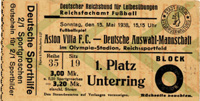 Fuball-Freundschaftsspiel Aston Villa FC - Deutsche Auswahl-Mannschaft am 15.5.1938 in Berlin. 12x6 cm.<br>-- Schtzpreis: 125,00  --