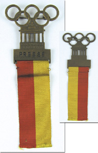 Teilnehmerabzeichen PRESSE fr die Olympischen Spiele Berlin 1936, Hersteller: "L.Chr.Lauer, Nrnberg - Berlin". Bronze mit rot-gelben Seidenband., 11x4,1 cm.<br>-- Schtzpreis: 380,00  --