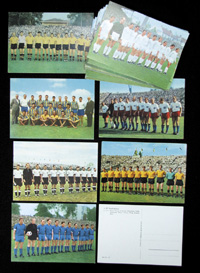 18 farbige Fuball - Mannschaftspostkarten des Pinguin-Verlages Saison 1963/64. Komplette Serie.<br>-- Schtzpreis: 100,00  --