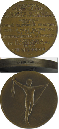 Teilnehmermedaille und Siegermedaille fr die I.Olympischen Winterspiele Chamonix 1924. Mit Randpunze "Bronze". Bronze, 5,5 cm von R.Bnard.