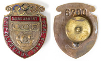 VIIIe Olympiade Paris 1924 Concurrent. Offizielles Teilnehmerabzeichen fr Athleten. Bronze, farbig emailliert. Rckseite mit Nummer 6700. 3,5x4,2 cm.