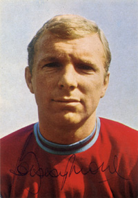 Autograph football World Champion 1966 bob Moore<br>-- Stima di prezzo: 80,00  --