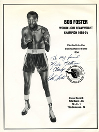 (1938-2015) Autogrammblatt mit original Signatur von Bob Foster (USA), Profi - Boxweltmeister im Halbschwergewicht 1968 - 1974, 28x21,5 cm.