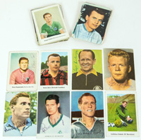 45 verschiedene farbige Sammelbilder der Firma Heinerle von 1959-1963 alle mit original Signaturen!!! Je 6,5x9cm, Karton.<br>-- Schtzpreis: 200,00  --