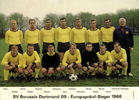 Farbiges Grobild  Borussia Dortmund Europapokal-Sieger 1966. Karton, 29,5x21 cm (DIN A 4).<br>-- Schtzpreis: 50,00  --