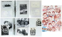 Tolle Dokumentation zum deutschen Bobsport von 1952-1972 mit 23 S/W-Pressefotos und ca. 25 signierten Postkarten von erfolgreichen Bobsportlern aus dieser Zeit. Insgesamt ca. 35 original Signaturen. Alles auf Din A4 Kartons montiert.<br>-- Schtzpreis: 140