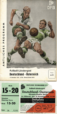 Deutschland - sterreich, 19.11.58 in Berlin. Offizielles Programm. Dabei original Eintrittskarte (15x9 cm).