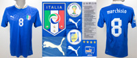 Original match worn Spielertrikot von Italien mit der Rckennummer 8. Getragen von Claudio Marchisio in einem Qualifikationsspiel zur Fuball Weltmeisterschaft 2014 in Brasilien. Status:ABB.