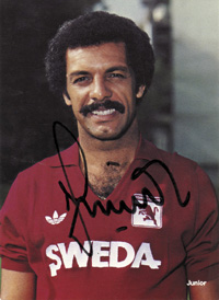 Junior